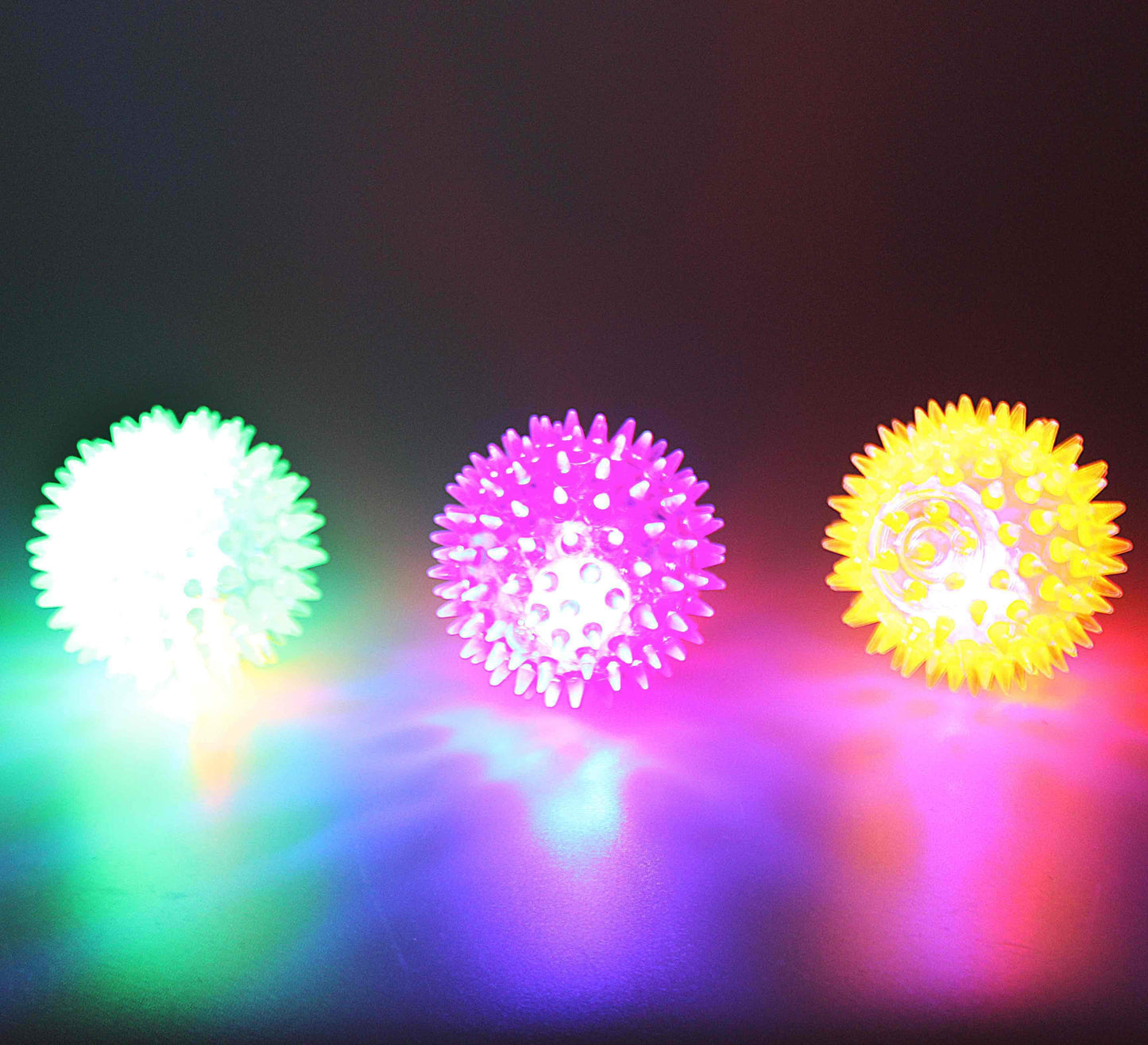 Pet Dog Toy Flashing Light Up Spikey Ball Assorted Colours 7041 (Parcel Rate)