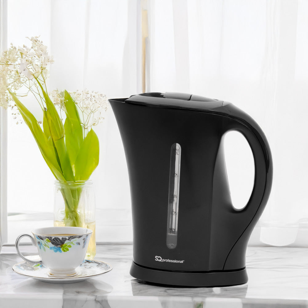 SQ Professional Aquen Plastic Kettle 1.7 Litre 2200W Black 7988 (Parcel Rate)